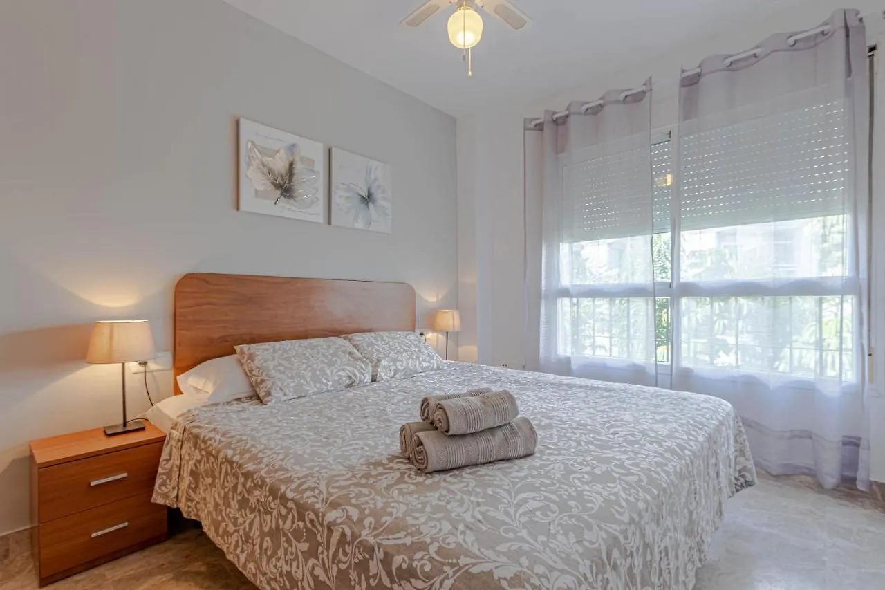 公寓 797 Holiday Rentals- Duplex Para 7 En La Carihuela A 1 Min De La Playa 托雷莫利诺斯