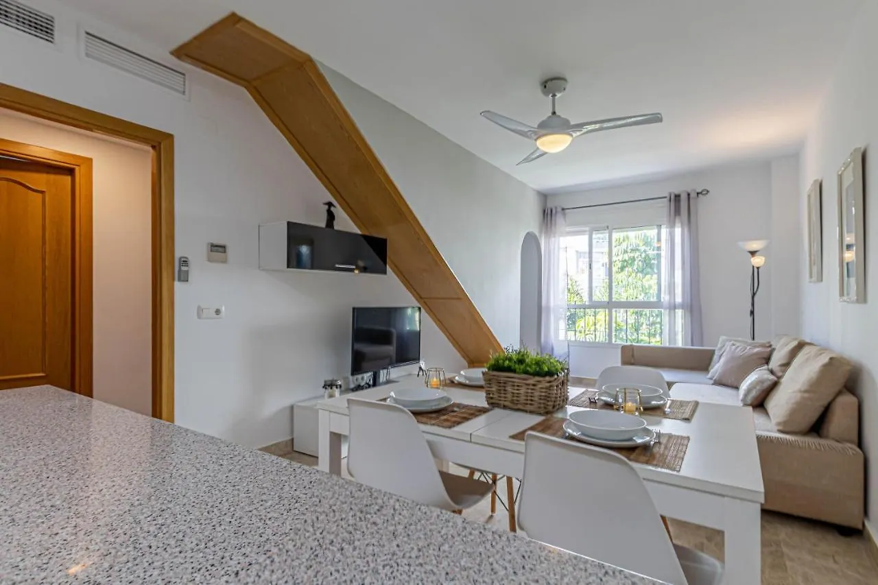 797 Holiday Rentals- Duplex Para 7 En La Carihuela A 1 Min De La Playa 托雷莫利诺斯 公寓