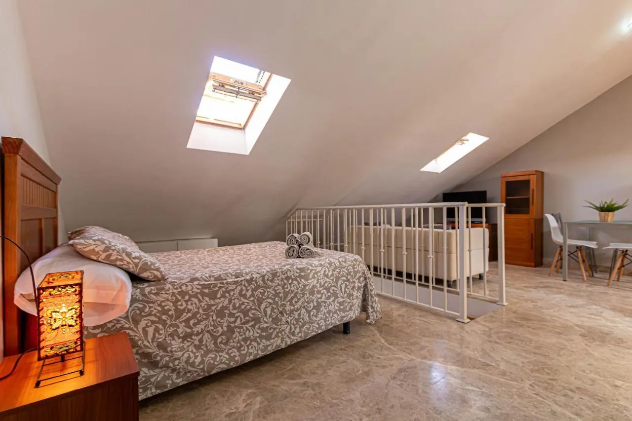 797 Holiday Rentals- Duplex Para 7 En La Carihuela A 1 Min De La Playa 托雷莫利诺斯