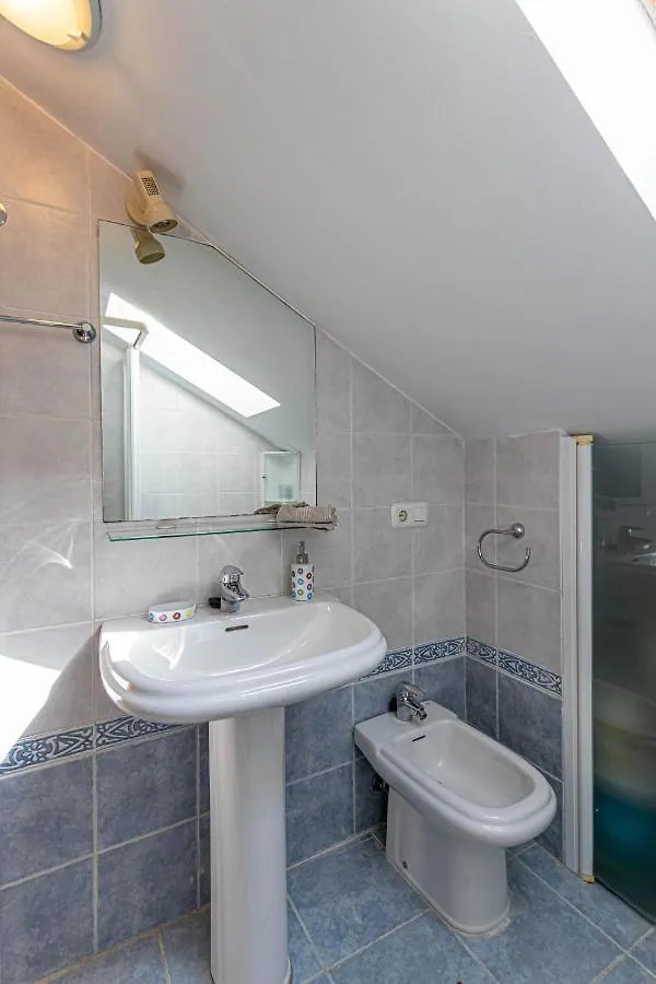 公寓 797 Holiday Rentals- Duplex Para 7 En La Carihuela A 1 Min De La Playa 托雷莫利诺斯