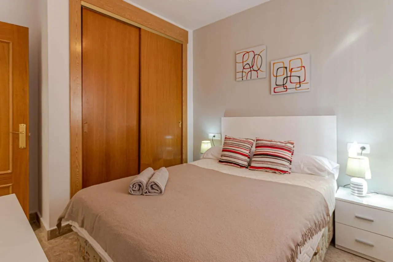 公寓 797 Holiday Rentals- Duplex Para 7 En La Carihuela A 1 Min De La Playa 托雷莫利诺斯