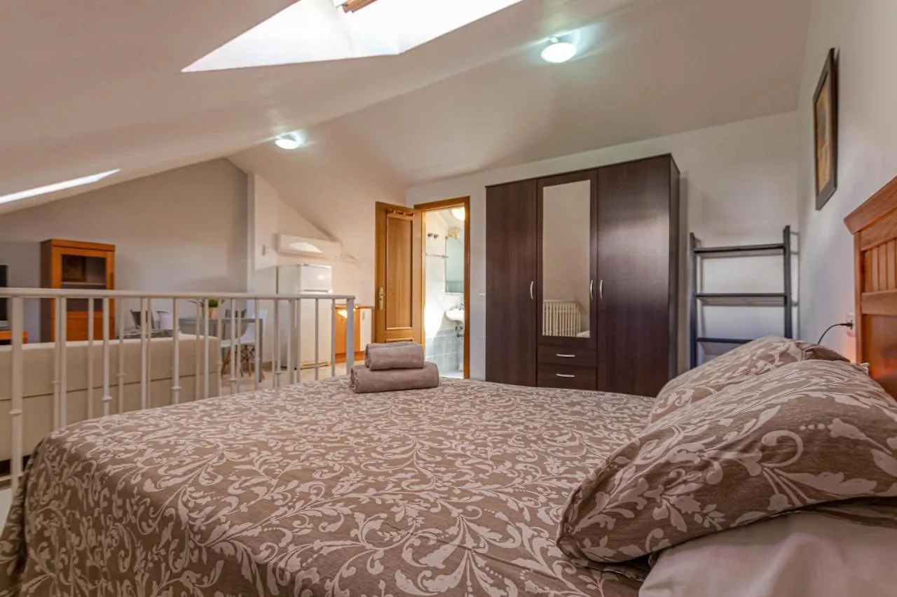 아파트 797 Holiday Rentals- Duplex Para 7 En La Carihuela A 1 Min De La Playa 토레몰리노스